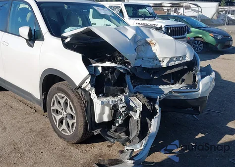 2020 Subaru Forester Premium z USA, uszkodzony, nr VIN JF2SKAJCXLH590846